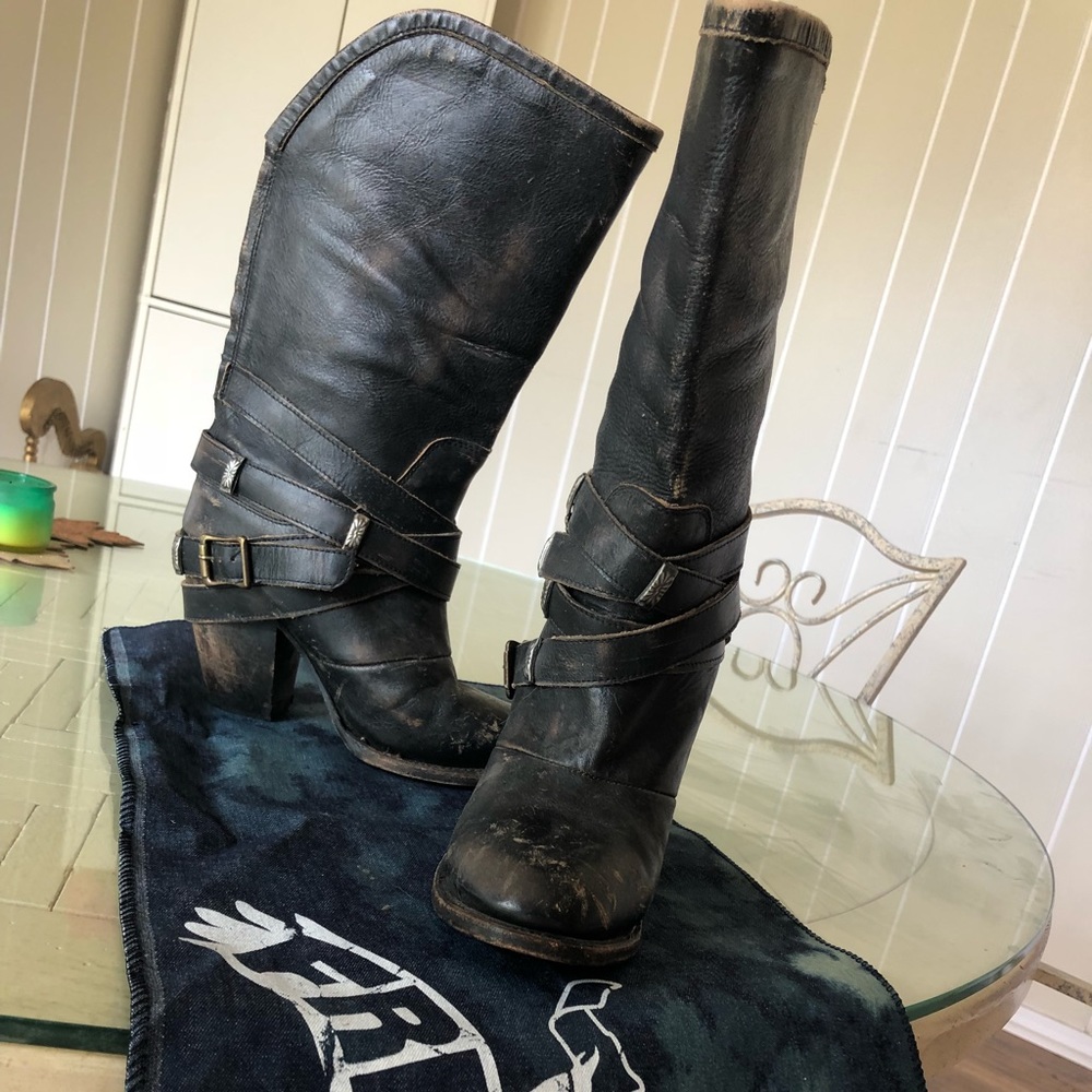 Freebird by Steve Madden Boots